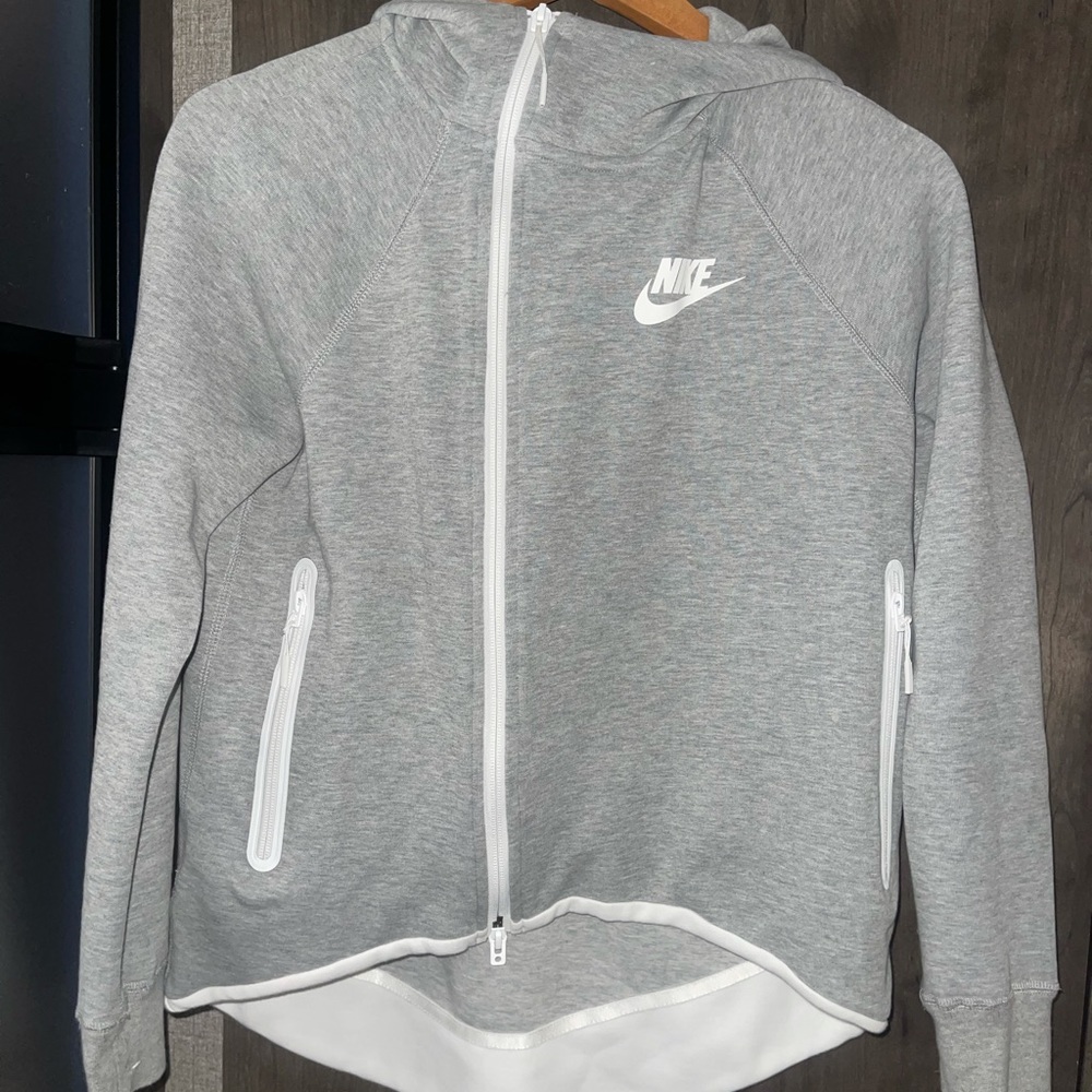 Nike grey sports hoodie